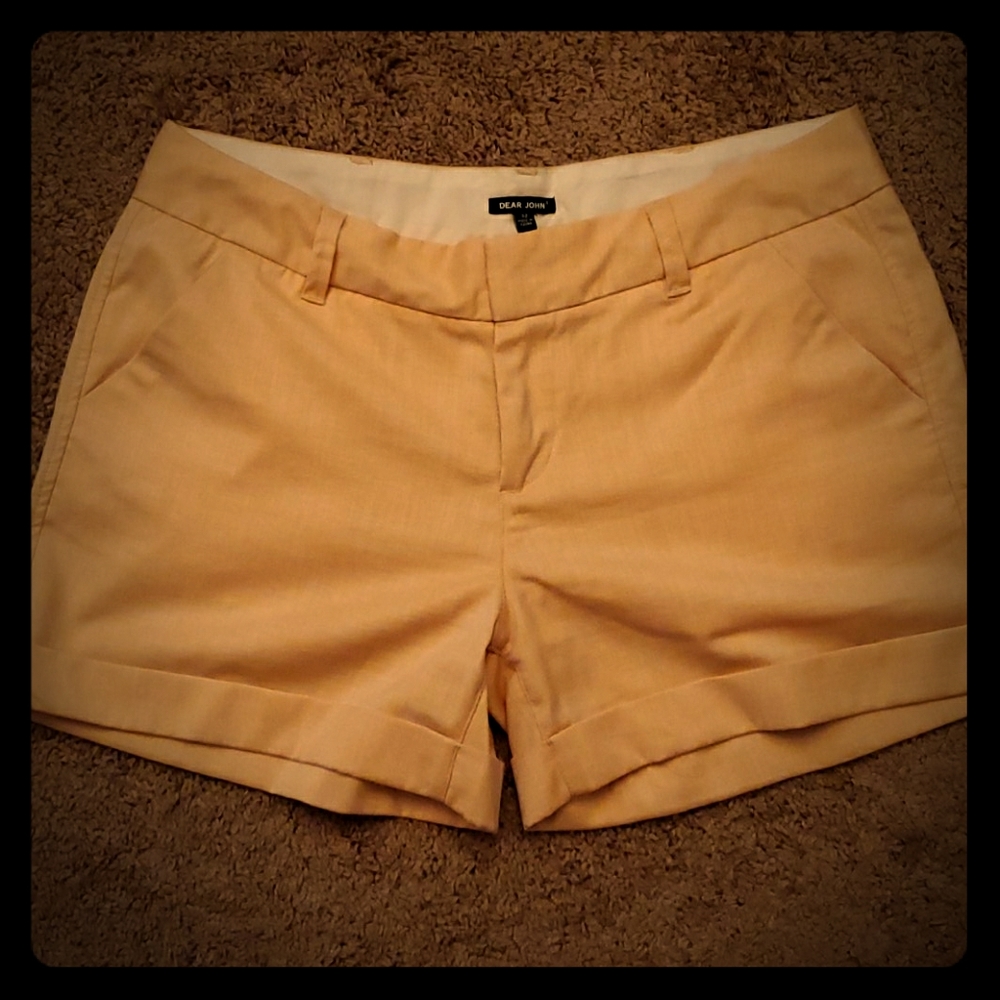 Tailored peach shorts size 32